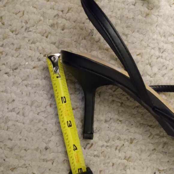 DV by Dolce Vita  "Zula" Sandal - Size 10 - Picture 4 of 4